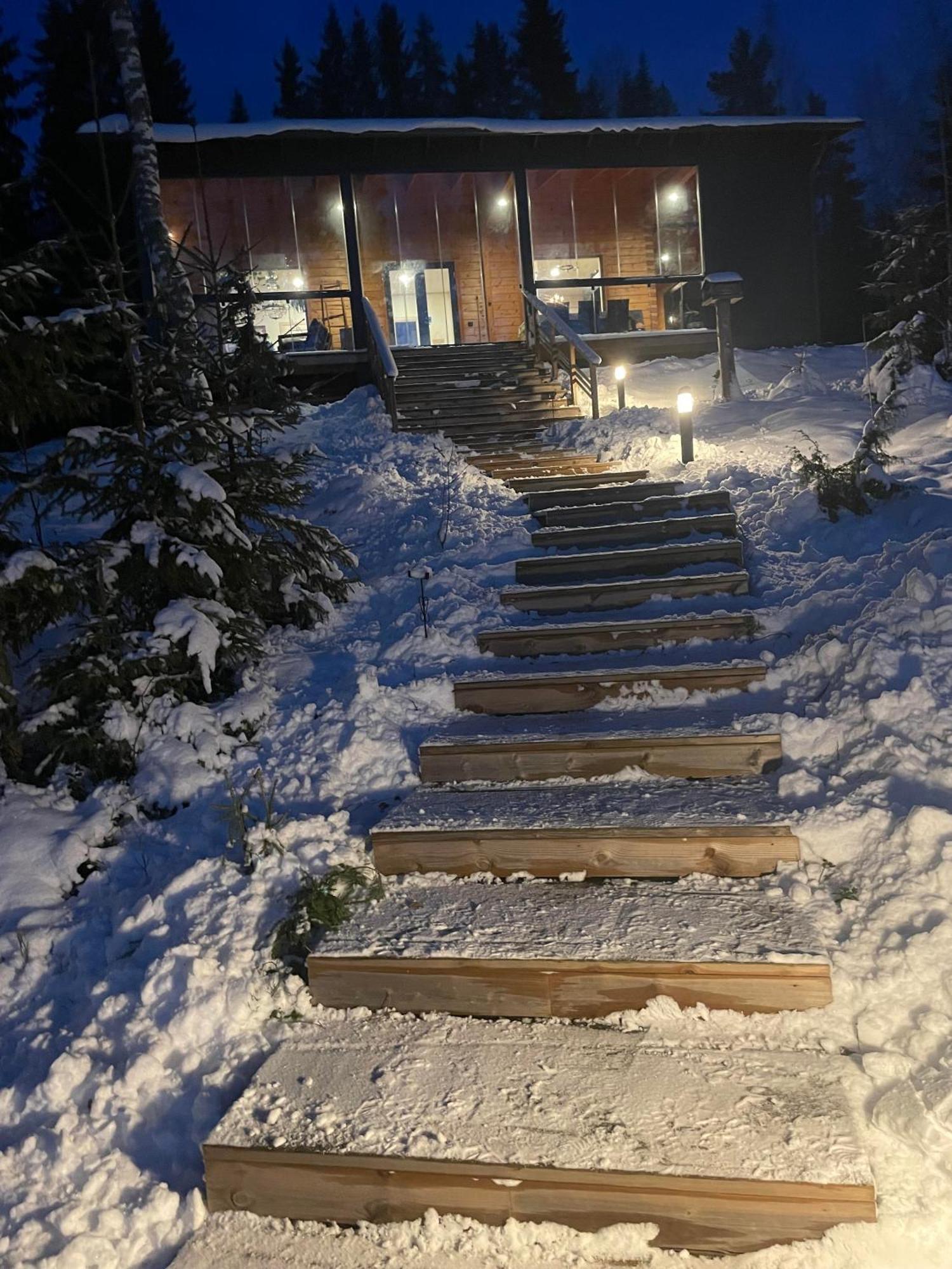 Lakeside Villa With Hole In The Ice Kangasniemi Экстерьер фото